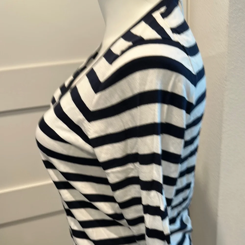 NWT J. Crew Navy/White Long Sleeve V-Neck Sweater Size XL